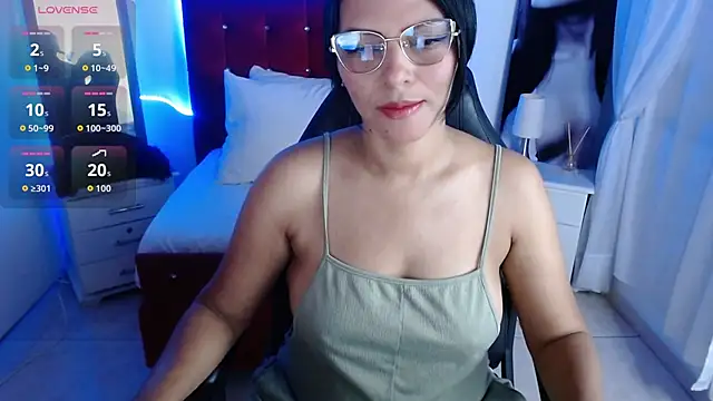 Wanda Milf online show from 10.02.25