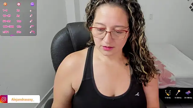 alejandra milf  online show from 06.17.26