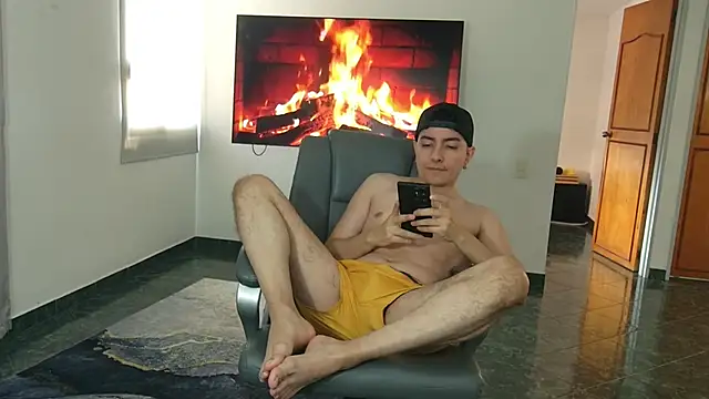 Snapshot of Jhoan_saenz chatting on 10.18.25 Jhoan saenz online show from 10.18.25