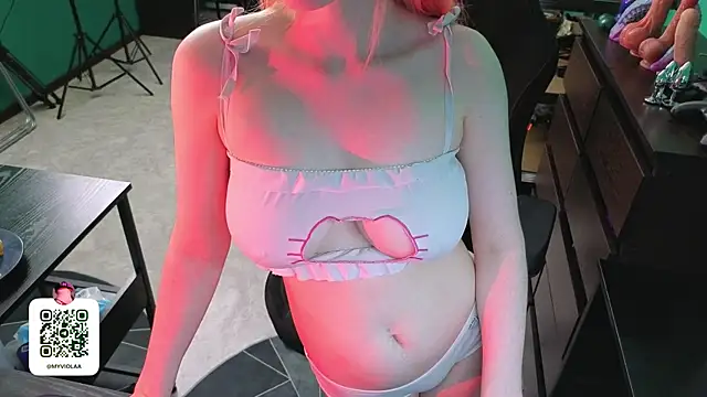 Maya Viola online show from 07.14.26