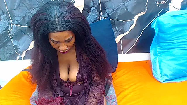 XSCARLETQUEENXX online show from 06.14.26
