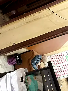 Snapshot of Dedoow chatting on 09.24.25 Dedoow online show from 09.24.25