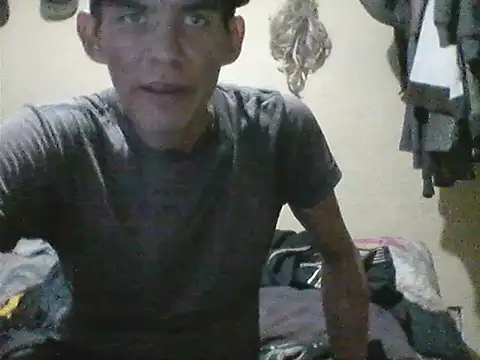 Snapshot of MarsWood chatting on 09.27.25 MarsWood online show from 09.27.25