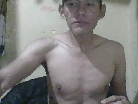 Snapshot of MarsWood chatting on 10.15.25 MarsWood online show from 10.15.25