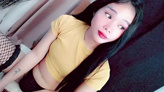 amomentoflust69 online show from 03.02.26