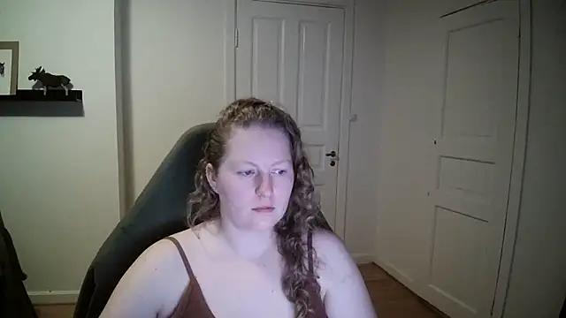 Snapshot of Girlnina-1995 chatting on 01.04.25 Girlnina-1995 online show from 01.04.25