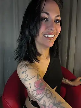 Masha Real 84 online show from 05.06.26