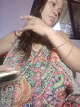 hotbabes163 online show from 06.17.26