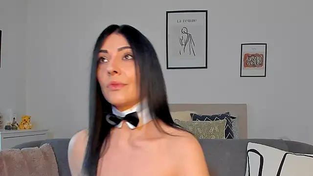 Snapshot of AryaSummersReal chatting on 03.19.25 AryaSummersReal online show from 03.19.25