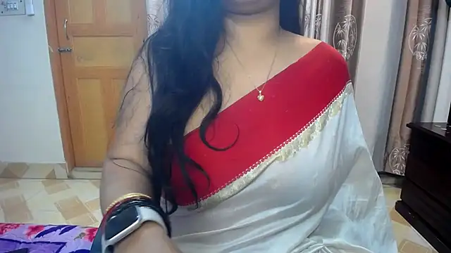 Snapshot of lady_maeda_ chatting on 01.25.25 lady maeda online show from 01.25.25