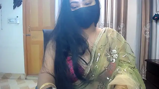 Snapshot of lady_maeda_ chatting on 02.24.25 lady maeda online show from 02.24.25