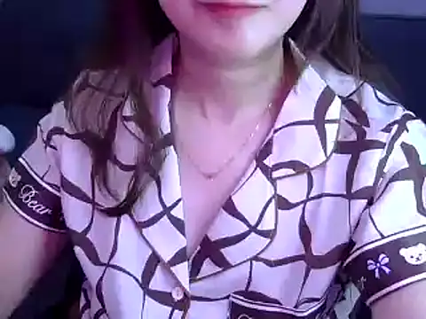 Bee 2k online show from 04.21.26