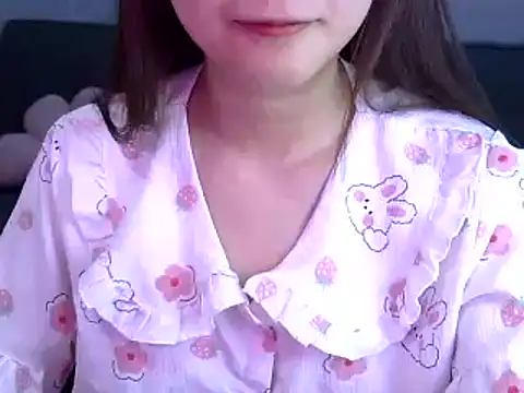 Bee 2k online show from 07.25.26