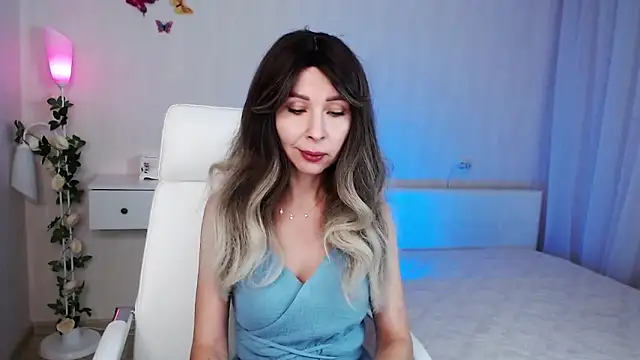 wendifoste online show from 12.13.24