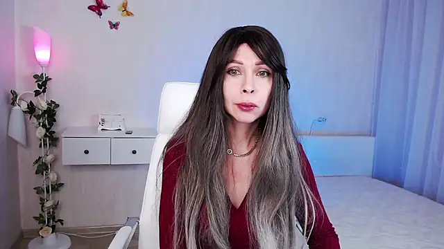 wendifoste online show from 12.18.24