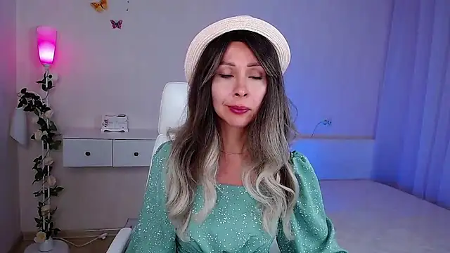 wendifoste online show from 09.26.25