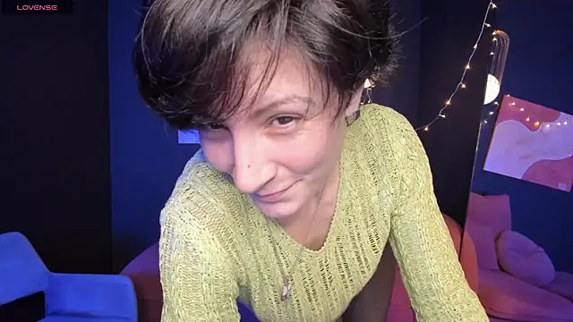 Snapshot of LorenDaze chatting on 01.31.25 LorenDaze online show from 01.31.25