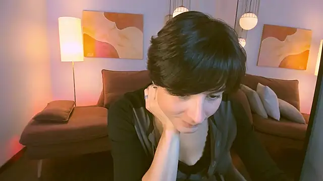 Snapshot of LorenDaze chatting on 10.14.25 LorenDaze online show from 10.14.25