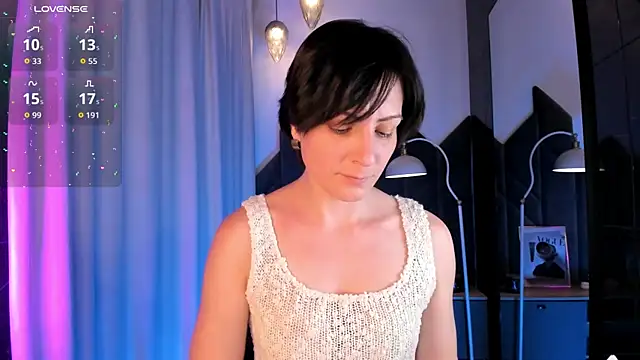 LorenDaze online show from 06.09.26