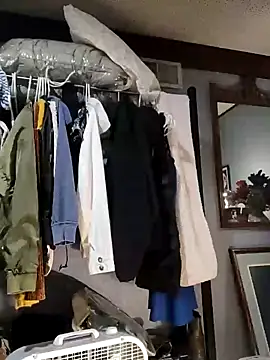 Snapshot of eatmeplease44 chatting on 01.28.25 eatmeplease44 online show from 01.28.25