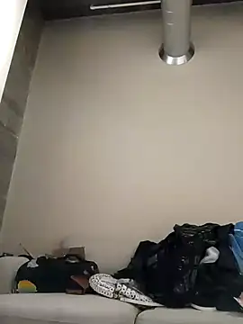 Snapshot of eatmeplease44 chatting on 02.14.25 eatmeplease44 online show from 02.14.25