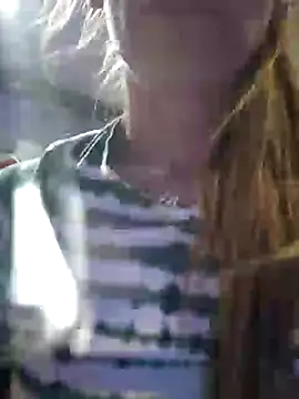 Snapshot of eatmeplease44 chatting on 03.11.25 eatmeplease44 online show from 03.11.25