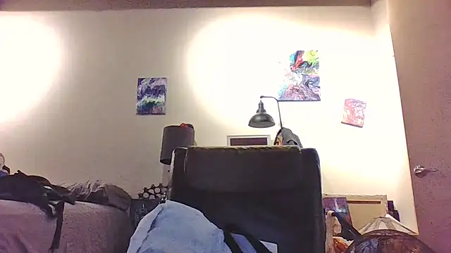 Snapshot of eatmeplease44 chatting on 11.21.25 eatmeplease44 online show from 11.21.25