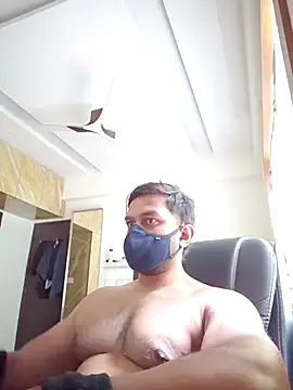 Snapshot of kaizercool1 chatting on 11.26.25 kaizercool1 online show from 11.26.25