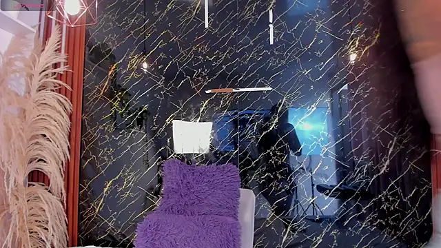 Tamara-evans online show from 02.23.26