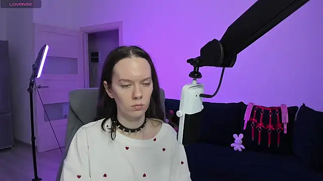 DivineBite online show from 02.20.26