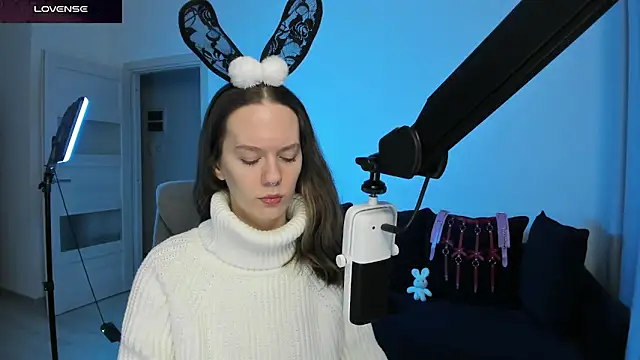 DivineBite online show from 02.24.26