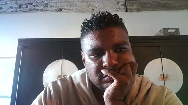 Snapshot of Bandusrilankasexymen chatting on 09.15.25 Bandusrilankasexymen online show from 09.15.25