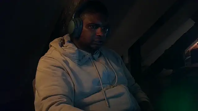 Snapshot of Bandusrilankasexymen chatting on 09.26.25 Bandusrilankasexymen online show from 09.26.25