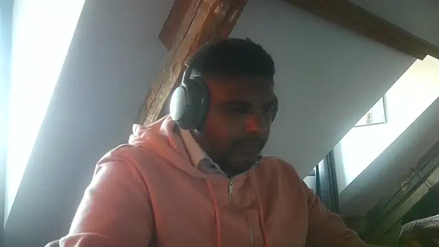 Snapshot of Bandusrilankasexymen chatting on 11.11.25 Bandusrilankasexymen online show from 11.11.25