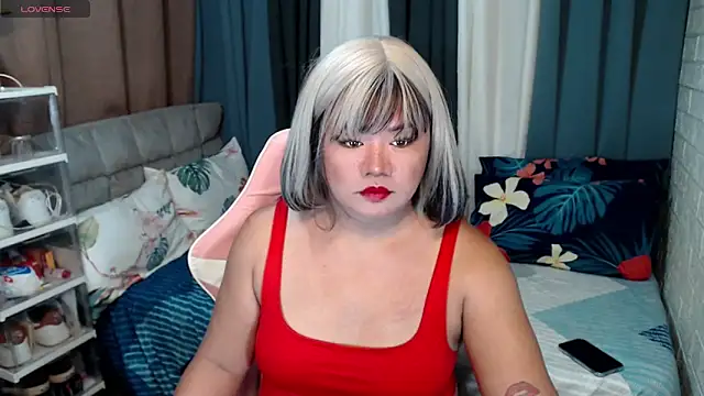 Snapshot of MagnificatMistress chatting on 12.10.24 MagnificatMistress online show from 12.10.24