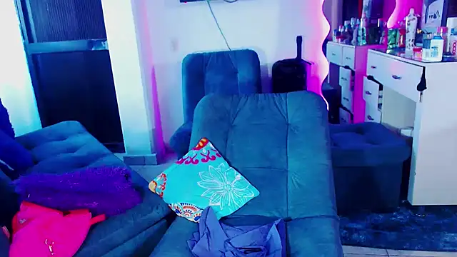 violet bigcock774 online show from 02.27.25