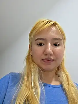 Snapshot of Pinkie_Princes chatting on 12.02.25 Pinkie Princes online show from 12.02.25