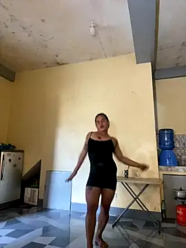 sweetyula online show from 12.04.25