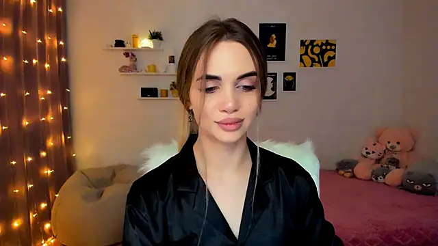 Snapshot of aPieceOfJoy chatting on 12.09.24 aPieceOfJoy online show from 12.09.24