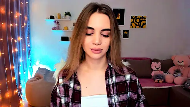 Snapshot of aPieceOfJoy chatting on 12.22.24 aPieceOfJoy online show from 12.22.24