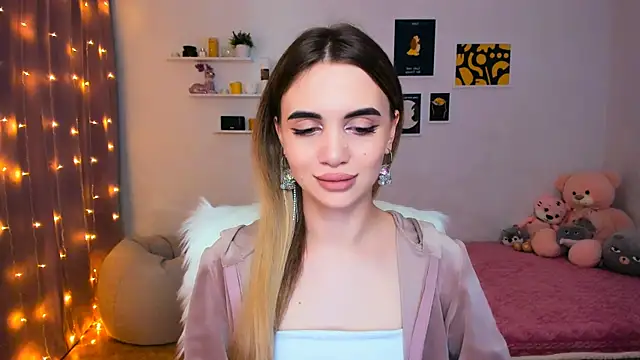 Snapshot of aPieceOfJoy chatting on 12.25.24 aPieceOfJoy online show from 12.25.24