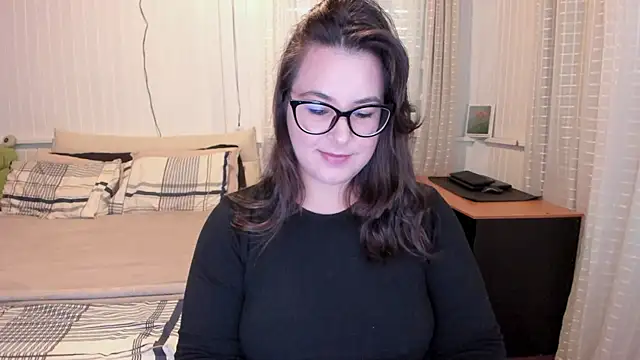Snapshot of anna_love_hot chatting on 05.15.26 anna love hot online show from 05.15.26