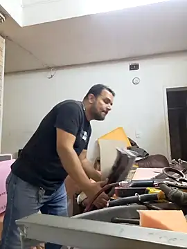 Snapshot of Ben_joseph1976 chatting on 12.19.24 Ben joseph1976 online show from 12.19.24