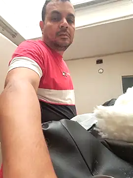 Snapshot of Ben_joseph1976 chatting on 01.04.25 Ben joseph1976 online show from 01.04.25