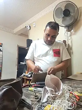 Snapshot of Ben_joseph1976 chatting on 02.17.25 Ben joseph1976 online show from 02.17.25