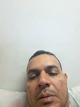 Snapshot of Ben_joseph1976 chatting on 09.24.25 Ben joseph1976 online show from 09.24.25