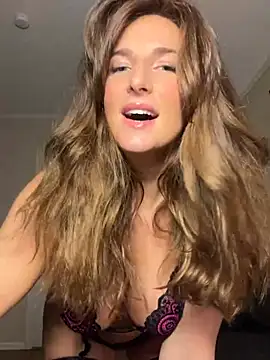 Snapshot of Thescorpionfr chatting on 12.20.24 Thescorpionfr online show from 12.20.24