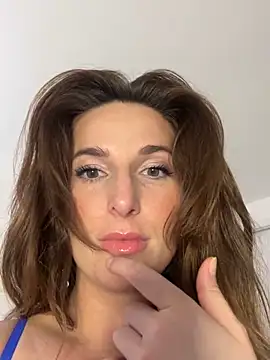 Snapshot of Thescorpionfr chatting on 01.17.25 Thescorpionfr online show from 01.17.25