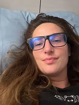 Snapshot of Thescorpionfr chatting on 01.21.25 Thescorpionfr online show from 01.21.25