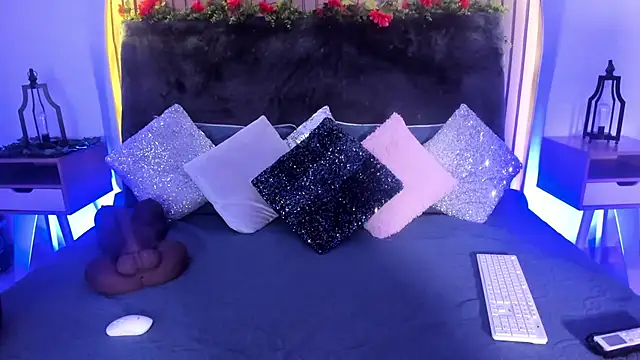 Snapshot of Karlagonzales_ chatting on 02.03.25 Karlagonzales online show from 02.03.25